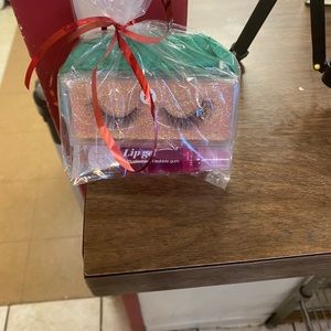 Lipgloss and lashes
